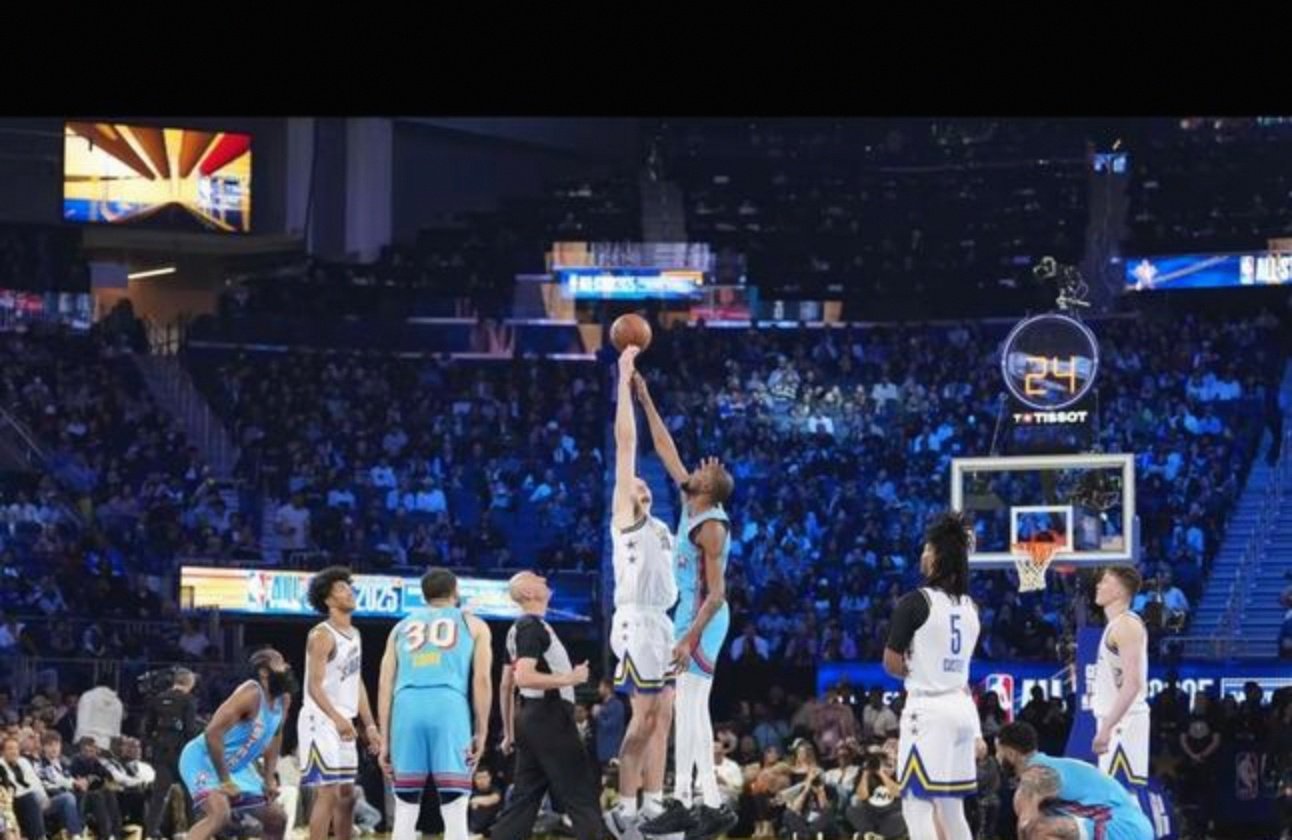 巴塞罗那迎NBA总决赛关键赛，关键时刻外线爆发，媒体盛赞，年轻球员得到机会的简单介绍