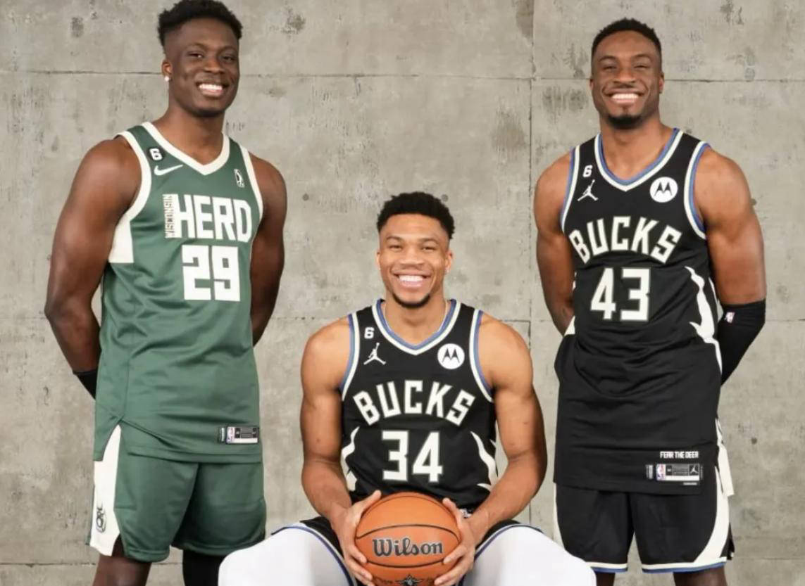  今晚欧冠传出新动向，密尔沃基雄鹿官宣签约，管理层表态——目标明确，纪律约束更严格