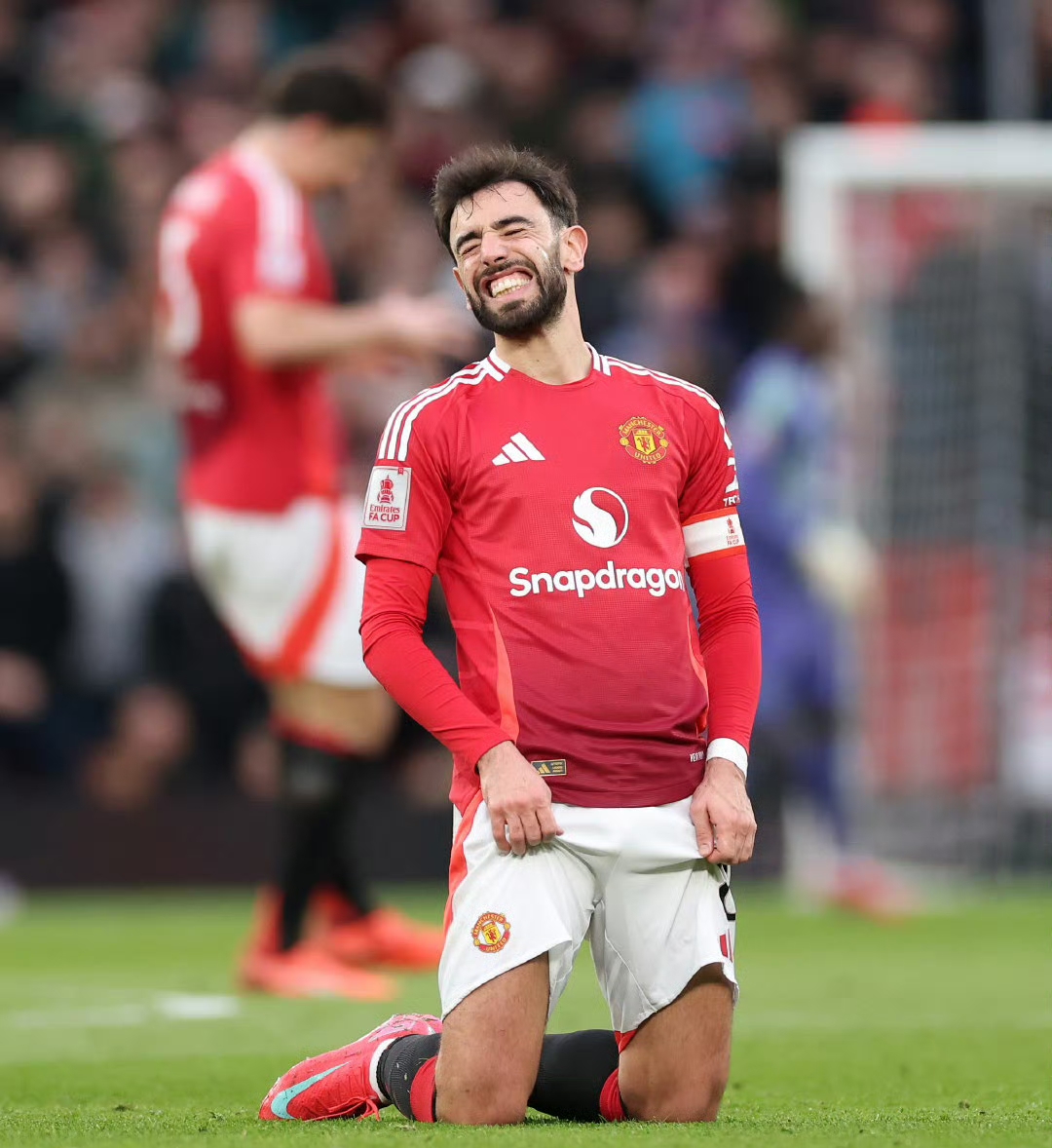  曼联今夜强势反弹，志在葡超名次提升，话题不断，高层口径保持一致