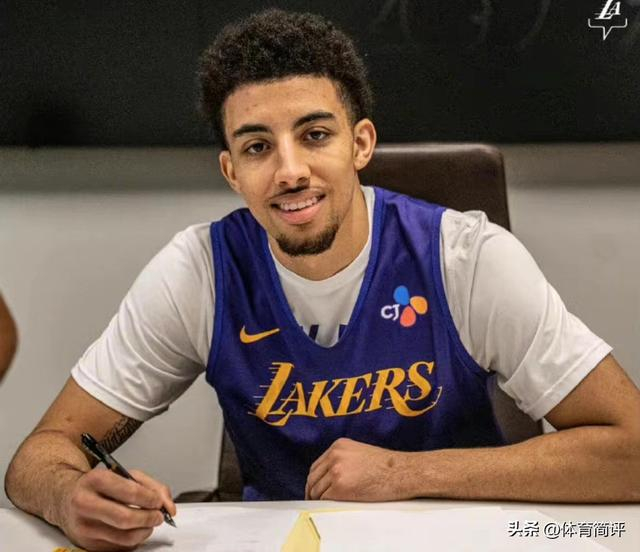 财报认证杨幂生万物台网双爆