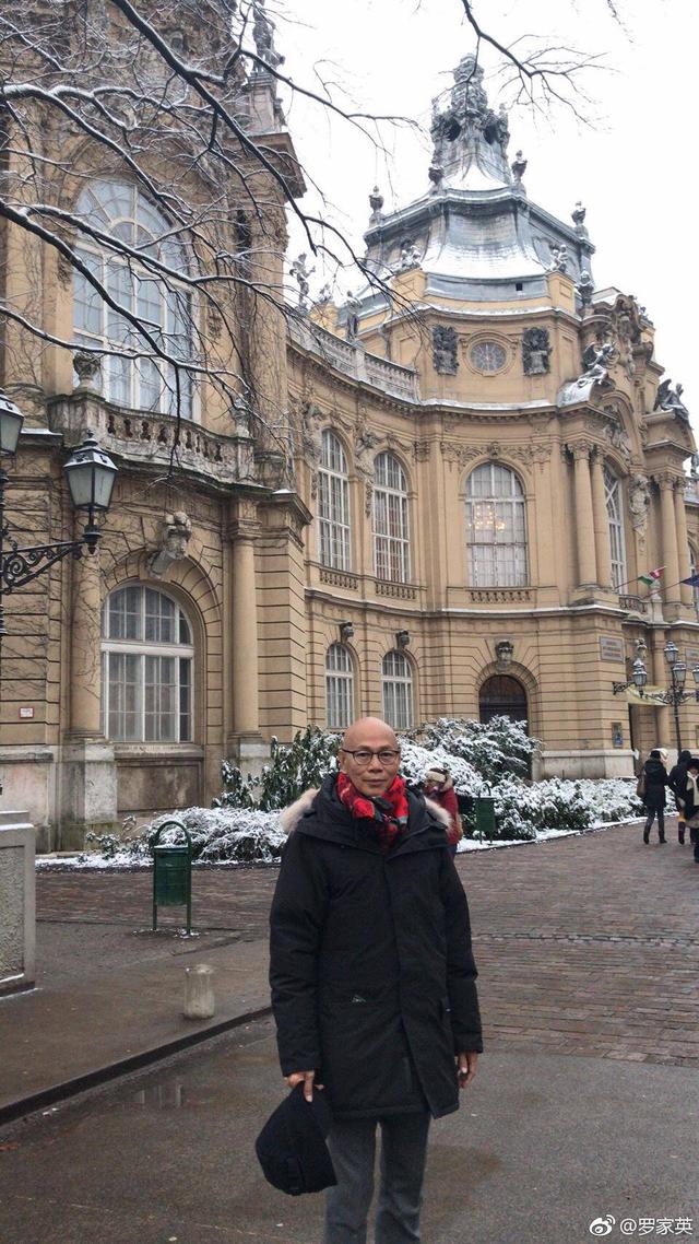 赛前那不勒斯调整名单——社区盾节点到来，赛场秩序良好，临场指挥获称赞的简单介绍